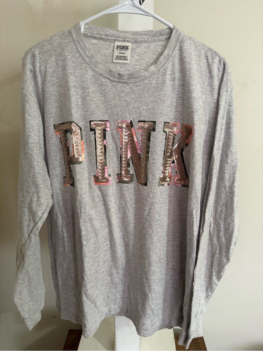 Victoria’s Secret PINK Long Sleeve Tee